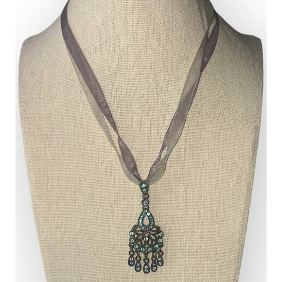 Vintage 1928 branding Y2K Drop Ribbon Necklace Victorian 2000s - Picture 1 of 3